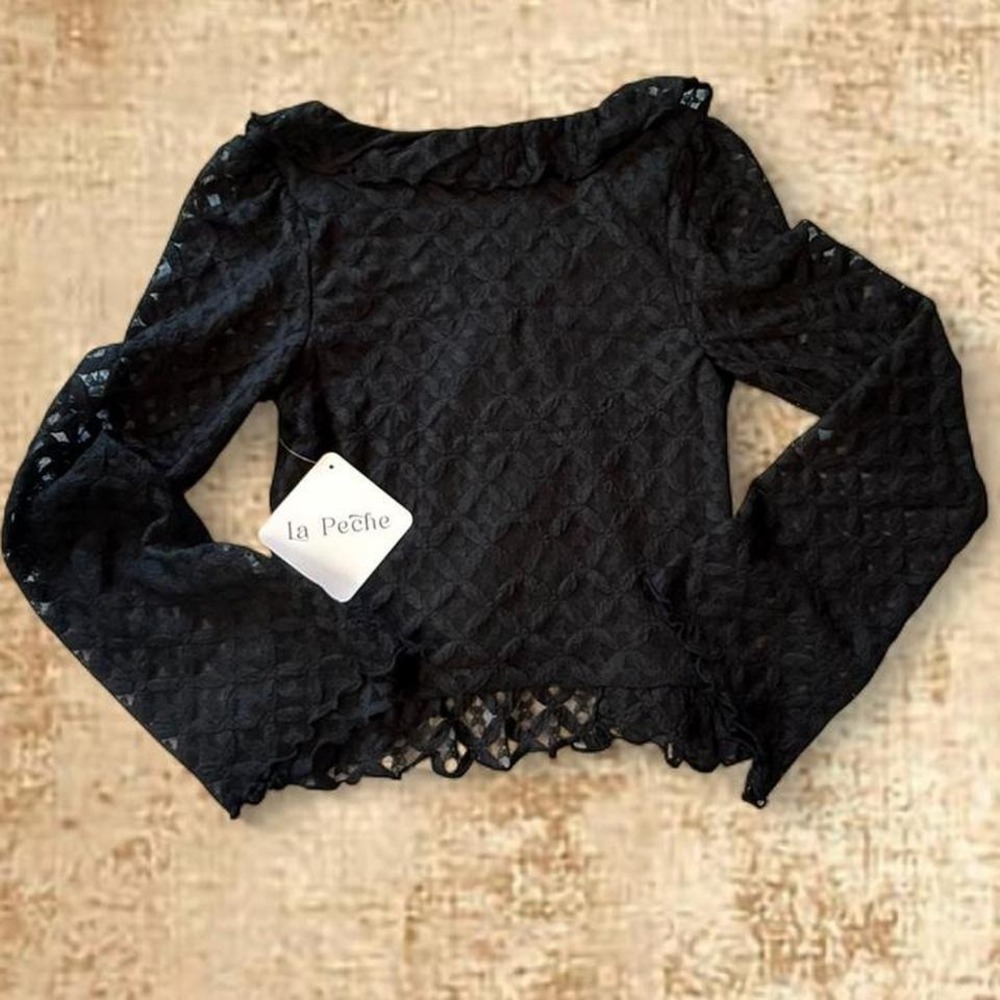 Fairycore Lace Long Sleeve black Top with ruffles and bell sleeves   – XS – NWT - Picture 5 of 8